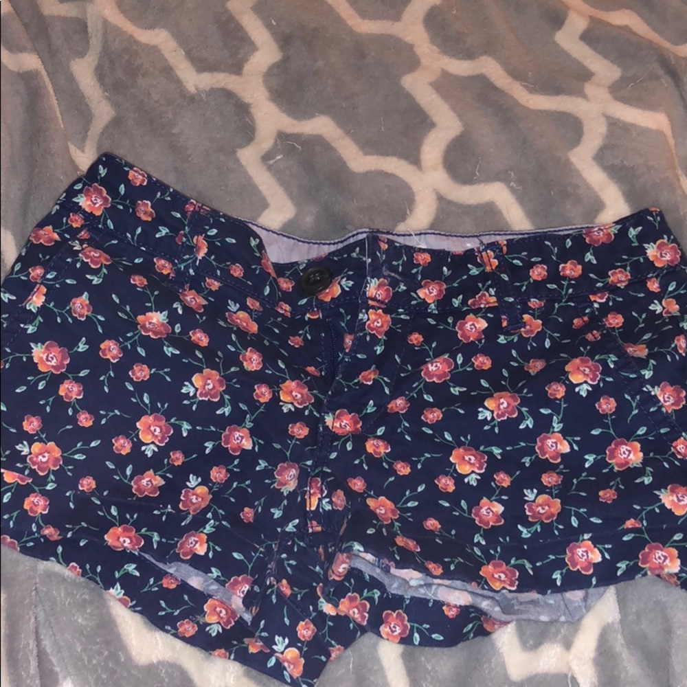 Really pretty navy floral shorts